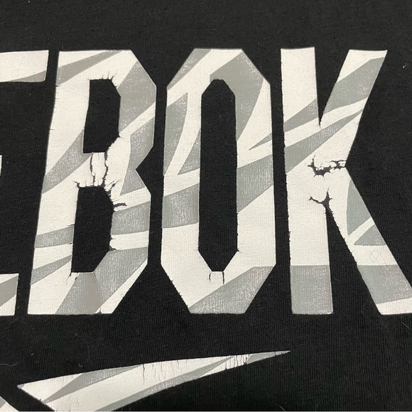 Reebok Men’s Black Short Sleeve Graphic Crewneck Tee Size M - Picture 4 of 4